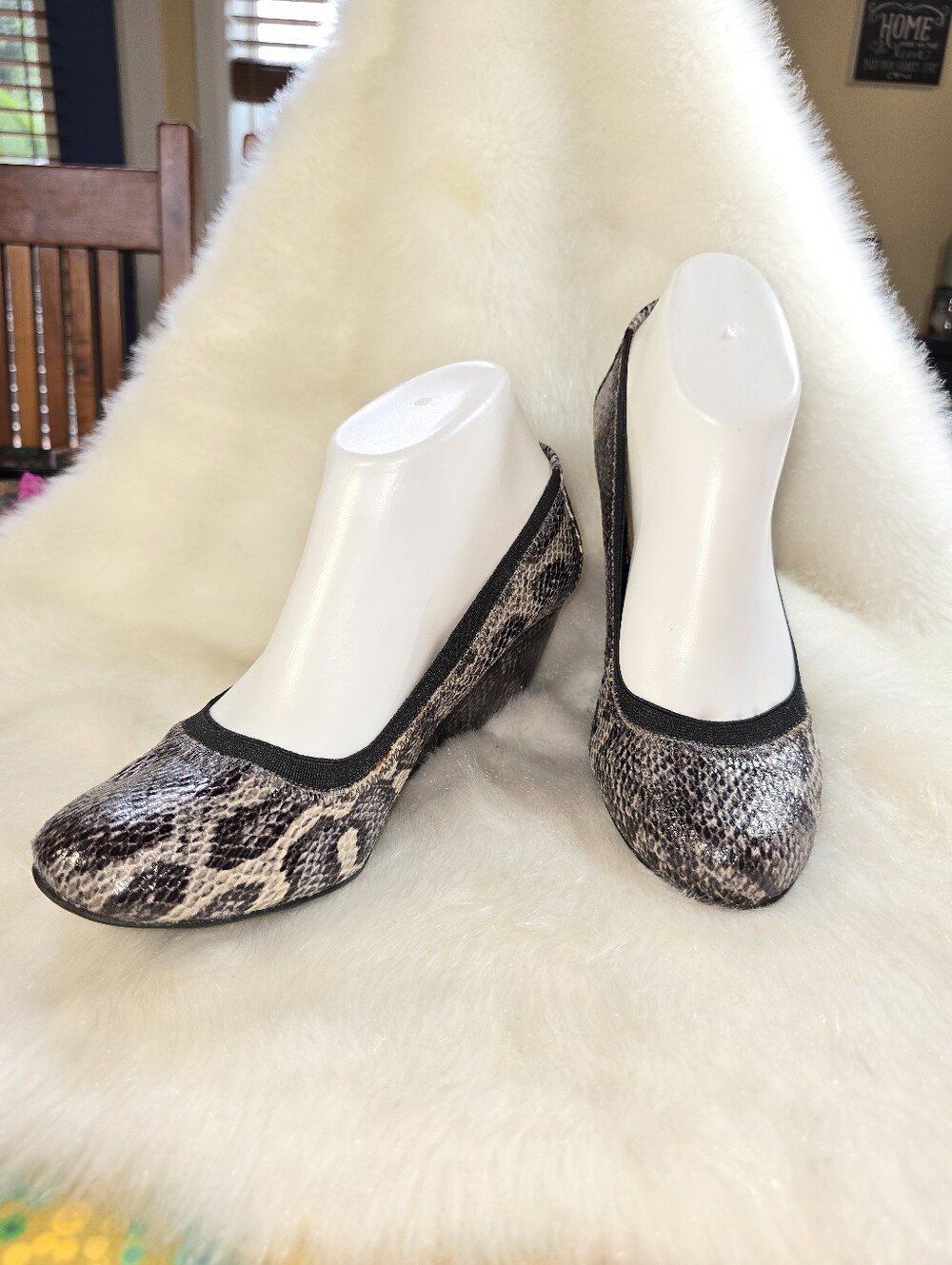 BCBGeneration Nalisa Women’s Snake-Print Wedge Pumps - Black/Gray